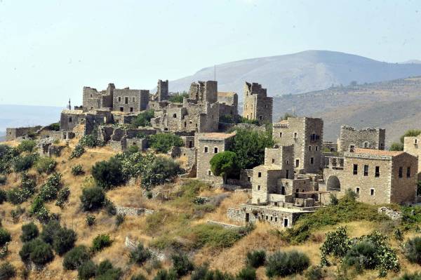 Τουριστικό αφιέρωμα στη Μάνη και τη Μονεμβασιά στον Κανάδα
