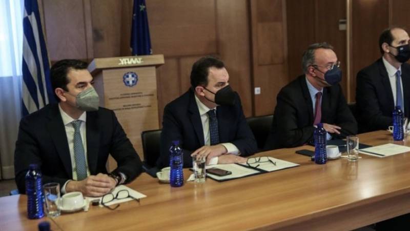 Γεωργαντάς: Μέτρα ελάφρυνσης των αγροτών για όσο καιρό απαιτηθεί