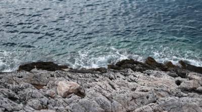 Σύρος: 37χρονος βρέθηκε νεκρός στα βράχια