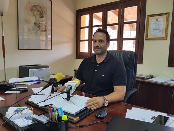 Βεργόπουλος: «Η ζέστη φταίει για τη δυσοσμία»