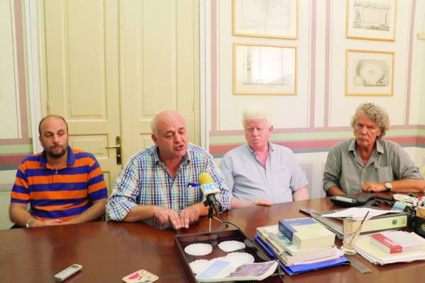 ΚΚΕ: Κονδύλια για τους πληγέντες ζητεί ο Νίκος Καραθανασόπουλος (βίντεο)