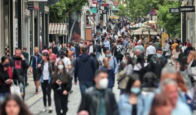 Έρευνα του Εμπορικού Συλλόγου Αθηνών: Ανάσα στην αγορά και αυξημένοι τζίροι από τις χειμερινές εκπτώσεις