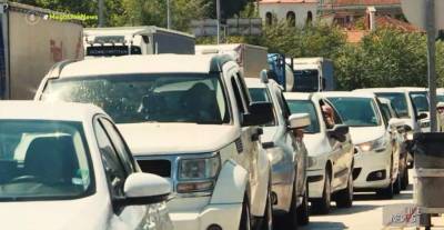 Ελληνες πάνε στη Βουλγαρία για να φουλάρουν τα ρεζερβουάρ τους! (βίντεο)