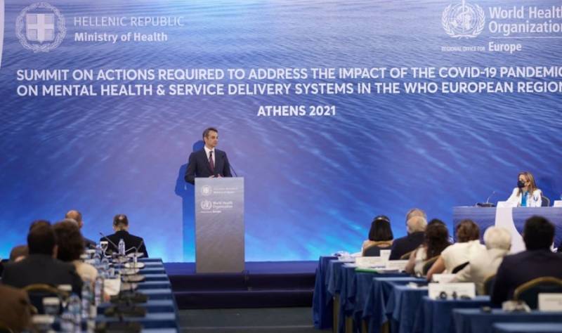 Έκκληση Μητσοτάκη προς δασκάλους και καθηγητές: Σας παρακαλώ, εμβολιαστείτε