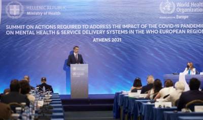 Έκκληση Μητσοτάκη προς δασκάλους και καθηγητές: Σας παρακαλώ, εμβολιαστείτε