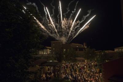 Πάσχα στην Costa Navarino με Μεσσηνιακά έθιμα