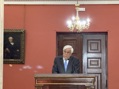 Παυλόπουλος: «Θέσπιση του Δικαίου και απονομή της Δικαιοσύνης στην εποχή της Τεχνητής Νοημοσύνης»