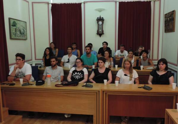 Εχουν έρθει 400 ομογενείς στην Καλαμάτα