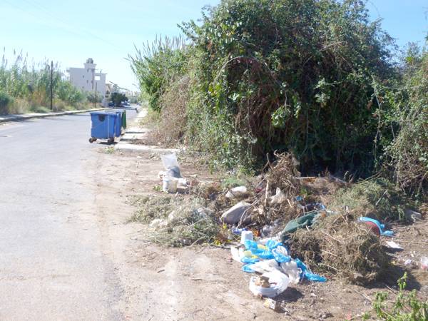 Σκουπιδότοπος στα Γιαννιτσάνικα