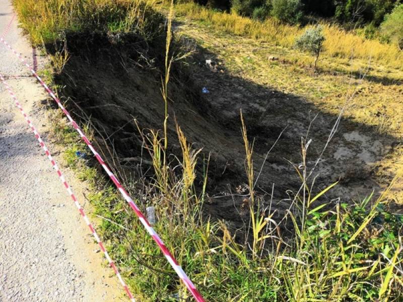Καθίζηση στο δρόμο Βάλτα - Γαργαλιάνοι