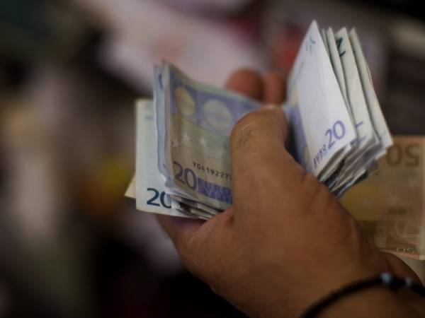 Στις 12 Ιανουαρίου μισθοί 4 μηνών στους εργαζόμενους των ΚΔΑΠ