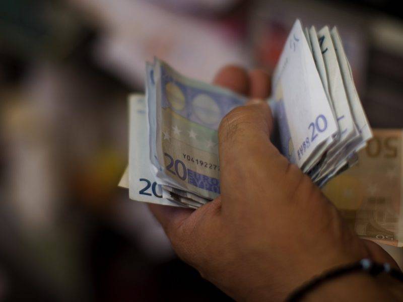 Στις 12 Ιανουαρίου μισθοί 4 μηνών στους εργαζόμενους των ΚΔΑΠ