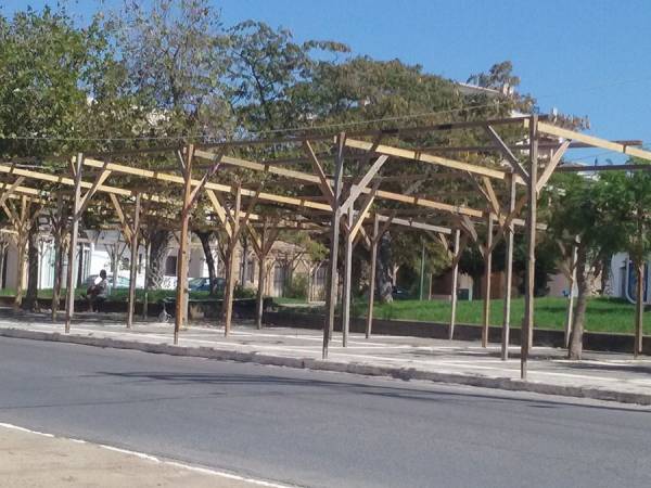 Προετοιμασίες για το πανηγύρι της Κυπαρισσίας