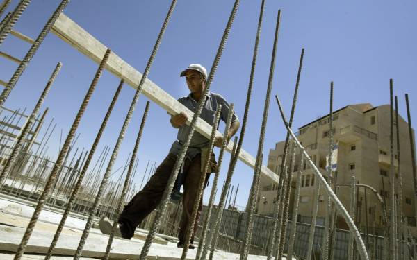 Εργατικό Κέντρο και Οικοδόμοι υπέρ της επένδυσης στην Ελαία