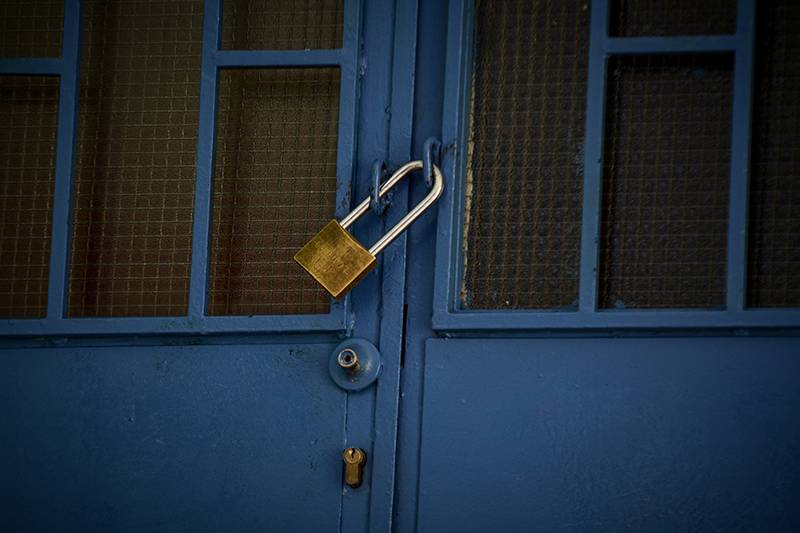 Μεσσηνία: Παιδί με κυστική ίνωση αποκλεισμένο από το σχολείο, καταγγέλλει η “Λαϊκή Συσπείρωση”