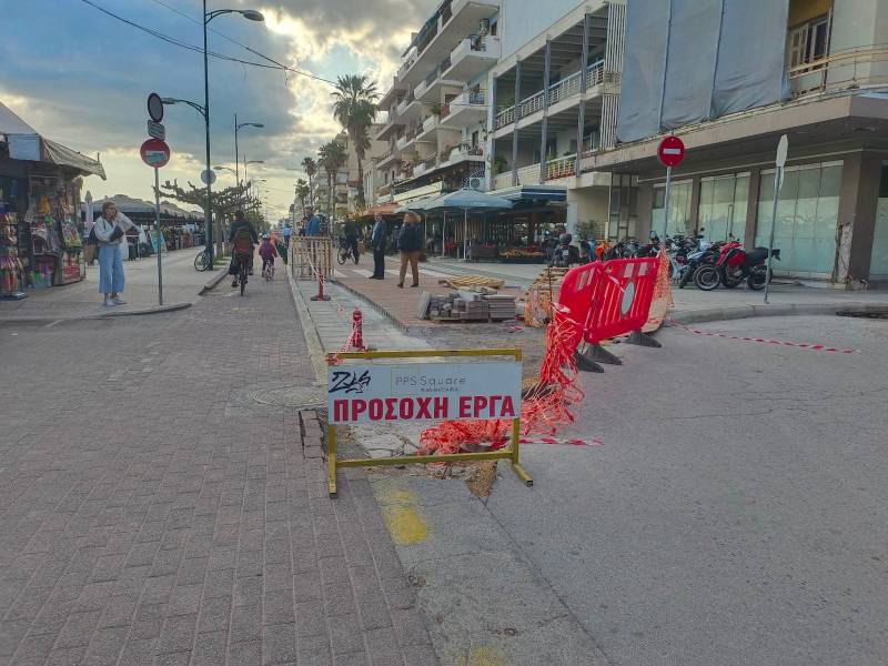 Μείζον ζήτημα η στάθμευση - Σε διαρκή αναμονή οι επαγγελματίες της Ναυαρίνου λόγω της ανάπλασης