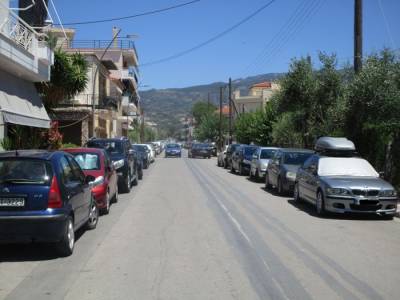 Καλαμάτα: Χωρίς προβλήματα έως τώρα οι μονοδρομήσεις σε Αύρας και Μεσογείων