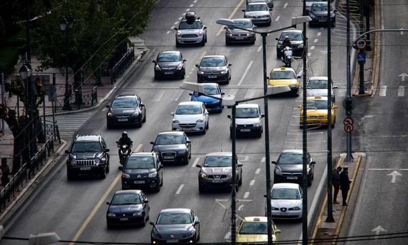 Παρατείνεται μέχρι τη Δευτέρα η προθεσμία για την καταβολή των τελών κυκλοφορίας (βίντεο)