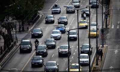 Παρατείνεται μέχρι τη Δευτέρα η προθεσμία για την καταβολή των τελών κυκλοφορίας (βίντεο)