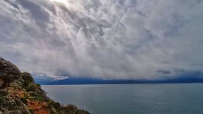 Υποχώρηση της κακοκαιρίας και γενικά βελτιωμένος ο καιρός την Κυριακή