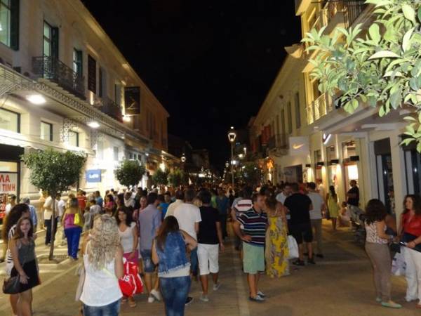 Το Συνδικάτο Ιδιωτικών Υπαλλήλων για τη Λευκή Νύχτα της Καλαμάτας