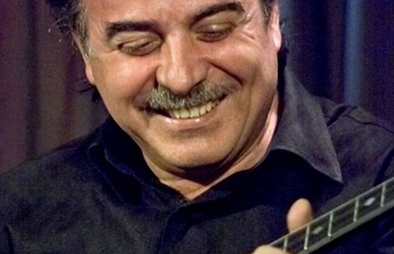 Μουσική βραδιά με τον Μπάμπη Τσέρτο στις “Ammothines”