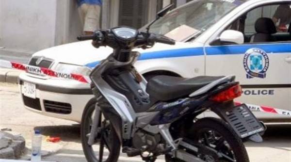 Ανήλικοι τσιγγάνοι έκλεψαν μηχανάκια και λήστεψαν 90χρονο στη Λακωνία