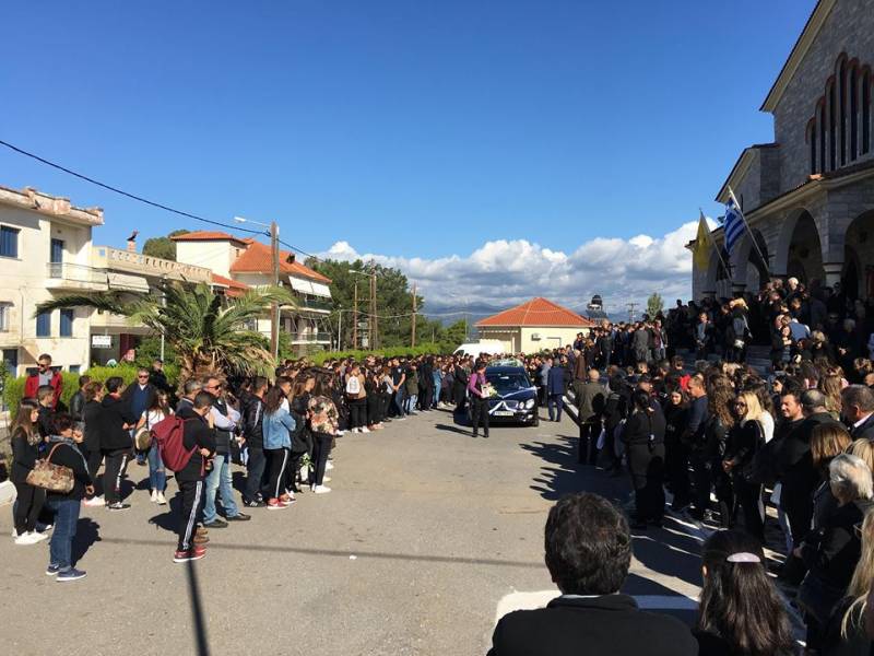 Η τελευταία πράξη του δράματος στην Κυπαρισσία: Κηδεύτηκε και ο τρίτος 15χρονος