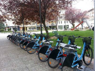 Ανθρακες ο θησαυρός των κοινόχρηστων ποδηλάτων στην Καλαμάτα