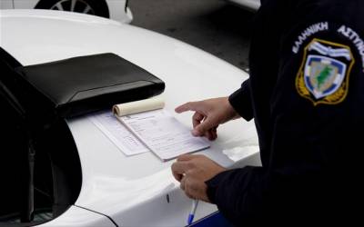 Νέα πρόστιμα 29.300 ευρώ για παράνομο εμπόριο σε 215 ελέγχους