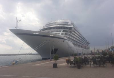 Κρουαζιερόπλοιο με 420 επιβάτες στην Καλαμάτα