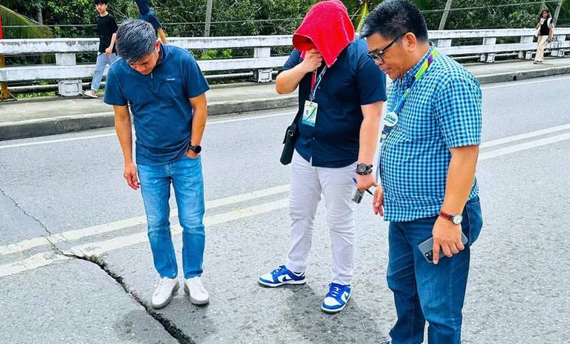 Φιλιππίνες: Ισχυρότατος σεισμός 7,5 βαθμών – Προειδοποίηση για τσουνάμι (Βίντεο)