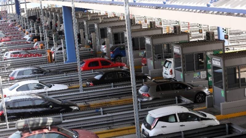 Πάνω από 550 χιλιάδες οχήματα πέρασαν από τα διόδια Ελευσίνας και Αφιδνών