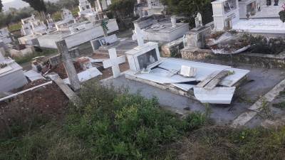 Σύγχρονη κοινωνία σε σήψη!