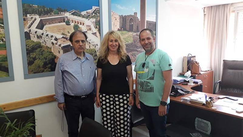 Ηλεκτρονικούς υπολογιστές παραχώρησε η Περιφέρεια στη Μεσσηνία