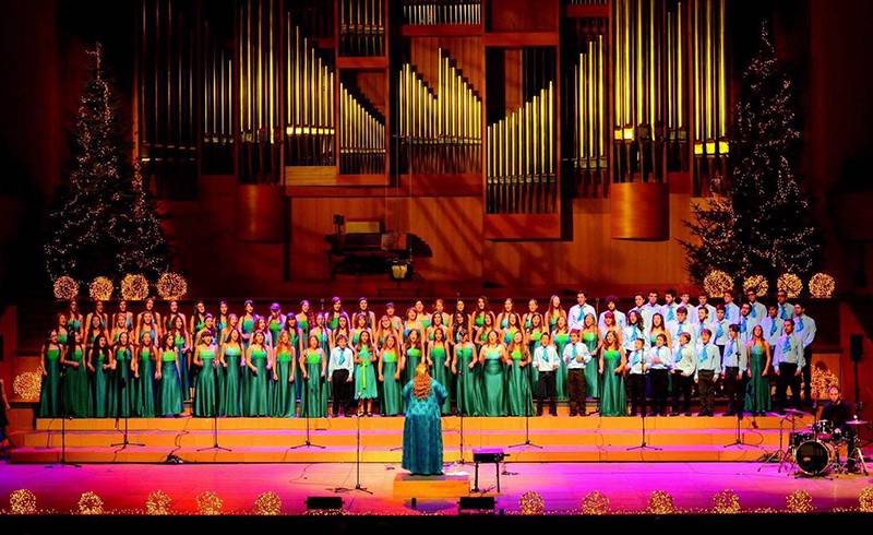 Συναυλία της παιδικής χορωδίας Rosarte στη Κυπαρισσία