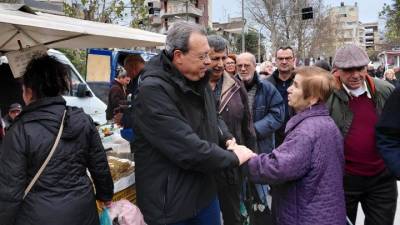 Σ. Φάμελλος: «Θέλουμε λαϊκές αγορές με φθηνά και ποιοτικά προϊόντα - Η κυβέρνηση στέλνει τους καταναλωτές στα σούπερ μάρκετ»