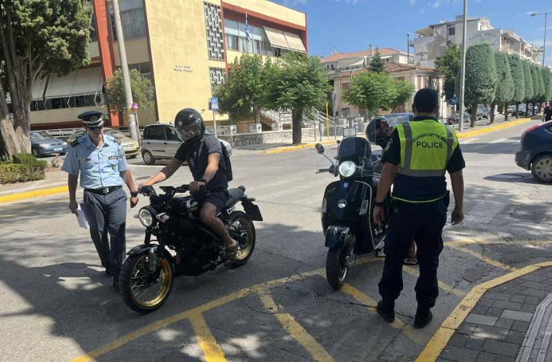 72 παραβάσεις για μη χρήση κράνους σε μια εβδομάδα στη Μεσσηνία μετά από 543 ελέγχους