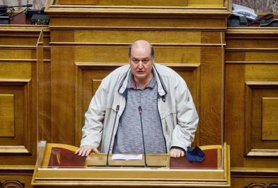 Φίλης για Μηταράκη: Υποκρισία της Δεξιάς να σοκάρεται από τις απώλειες ζωής