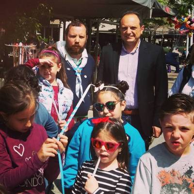 Εργαστήρι λαμπάδας από τους τρίτεκνους