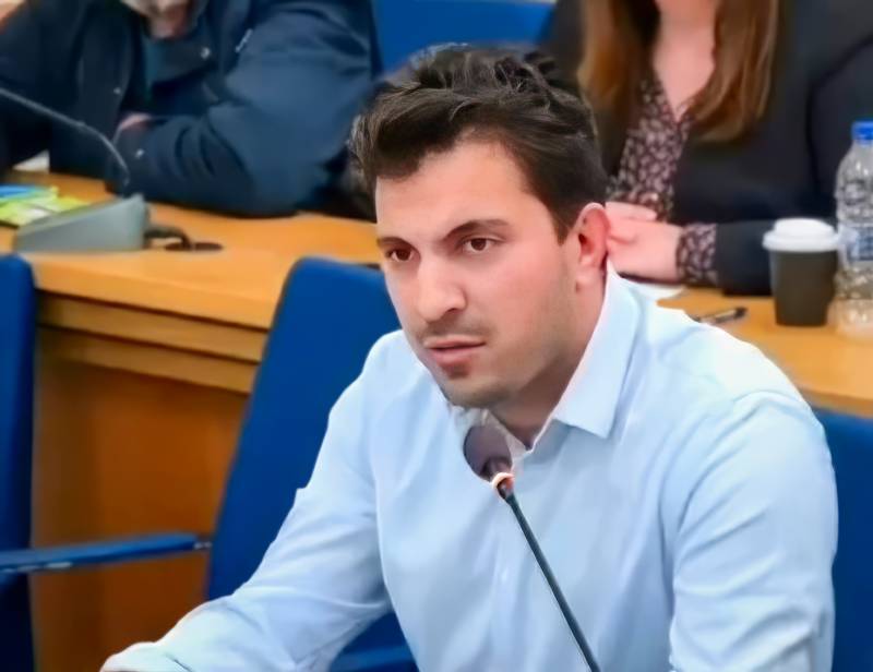 Σπύρος Χανδρινός: «Νέα σχολική χρονιά… ίδια συνεχιζόμενα προβλήματα»