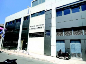 Επεσε το δίκτυο στη ΔΟΥ Καλαμάτας