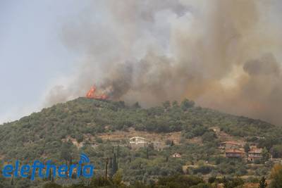 Νέα έκτακτη χρηματοδότηση 10 εκατ. ευρώ σε 22 πυρόπληκτους Δήμους και 4 Περιφέρειες