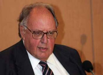 Πάγκαλος: Ο Γιάνης Βαρουφάκης χρειάζεται ψυχίατρο