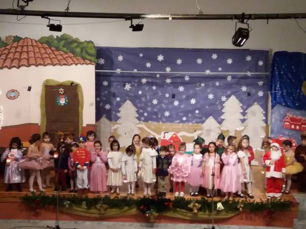 Γιορτή του 2ου Νηπιαγωγείου Κυπαρισσίας