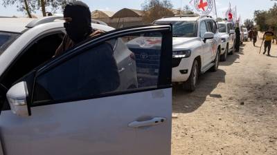 Η Χαμάς θα παραδώσει στο Ισραήλ τα λείψανα άλλων 4 ομήρων