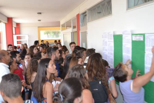 Συγχαρητήρια Κατσίβελα στους αριστούχους των πανελλαδικών