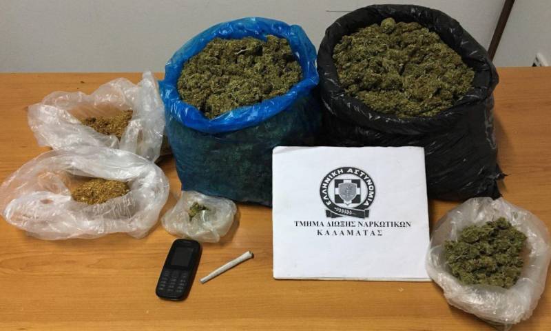 Μεσσηνία: Σύλληψη 40χρονου με 2 κιλά χασίς σε σπίτι στο Αβραμιού