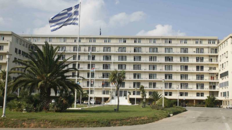 Έκτακτη σύσκεψη στο Υπουργείο Άμυνας: Ζήτημα η προστασία από πυραυλικά χτυπήματα