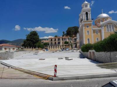 Πυρά μειοψηφιών για ανάπλαση Υπαπαντής